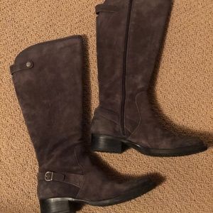 Born Cupra Grey Suede Boots - LIKE NEW!